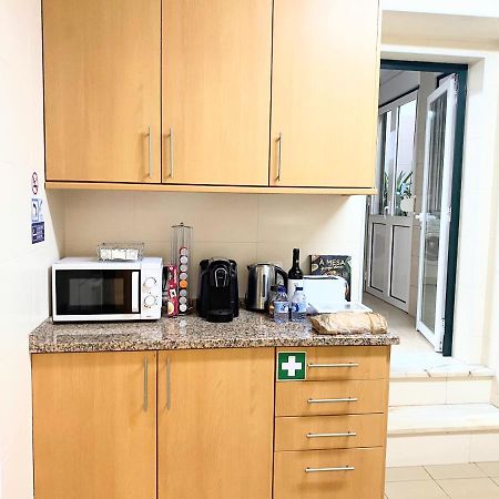 Apartment In The Center Next To The Parliament Lisabona Exterior foto
